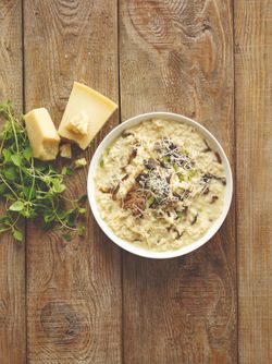 Image of COM: Base Cream Culinary Gluten-Free - 6 x 715 Grams